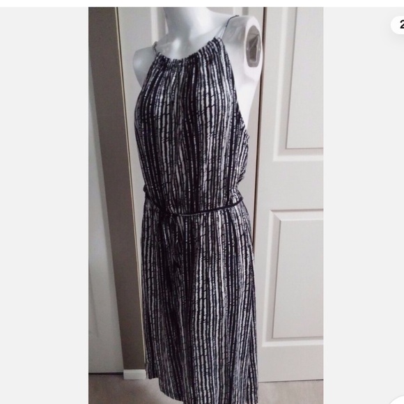 NWT LOFT DRESS! - Picture 1 of 4